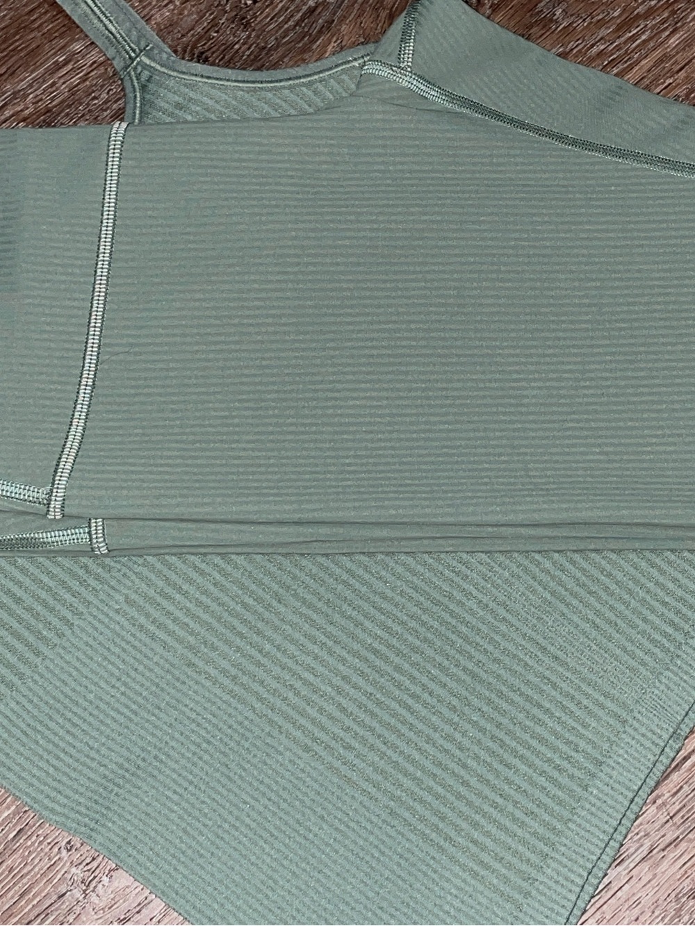 NWOT Lululemon Matching Ribbed Grey Eucalyptus Set. Size 4 - Picture 2 of 12